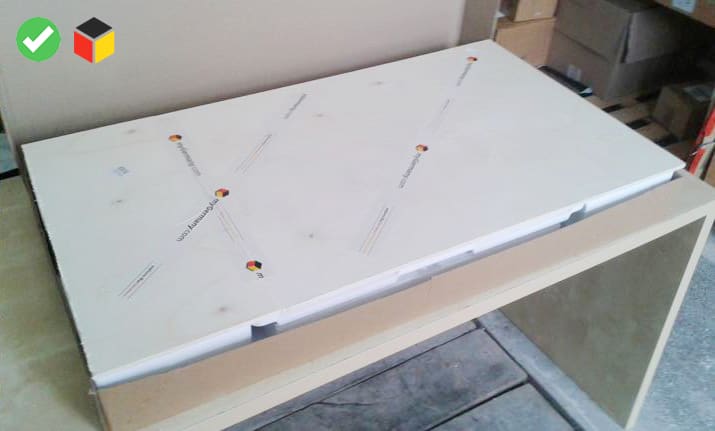 wooden crate for cooking plate